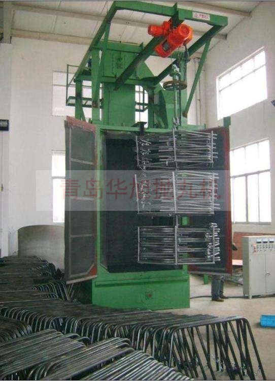 吊鉤式拋丸機(jī)清理金屬件